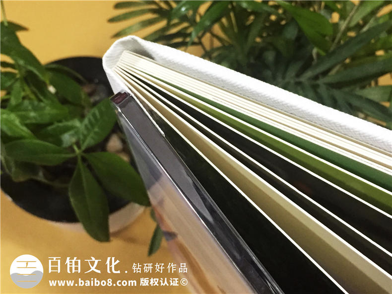 大學畢業(yè)紀念冊設計-水晶相冊制作-班級同學錄