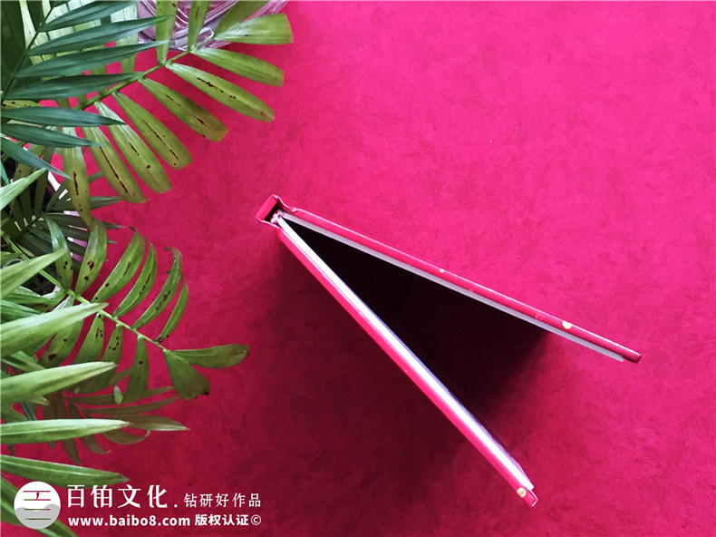 成都精裝cd盒印刷制作-單位文藝晚會(huì)視頻刻錄成光盤(pán),哪里做包裝盒