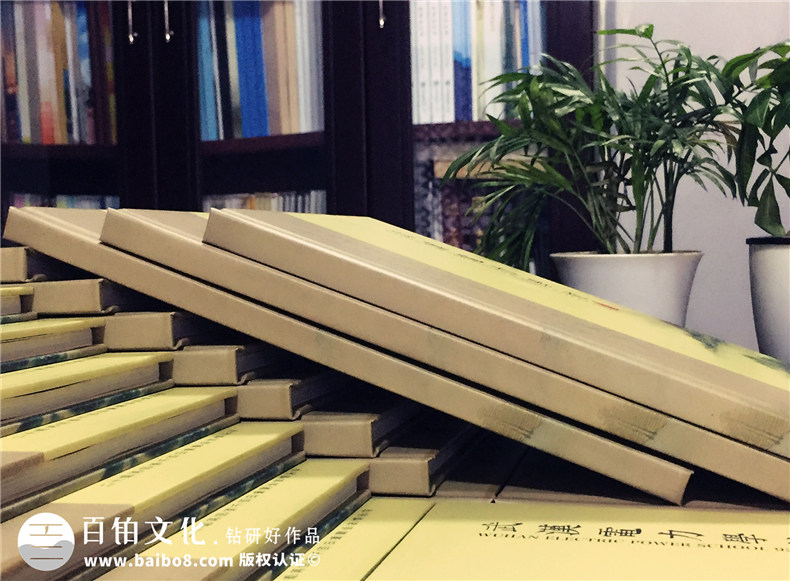 同學(xué)聚會同學(xué)錄紀念冊印刷,從電子稿裝訂成精美相冊-武漢電力學(xué)校